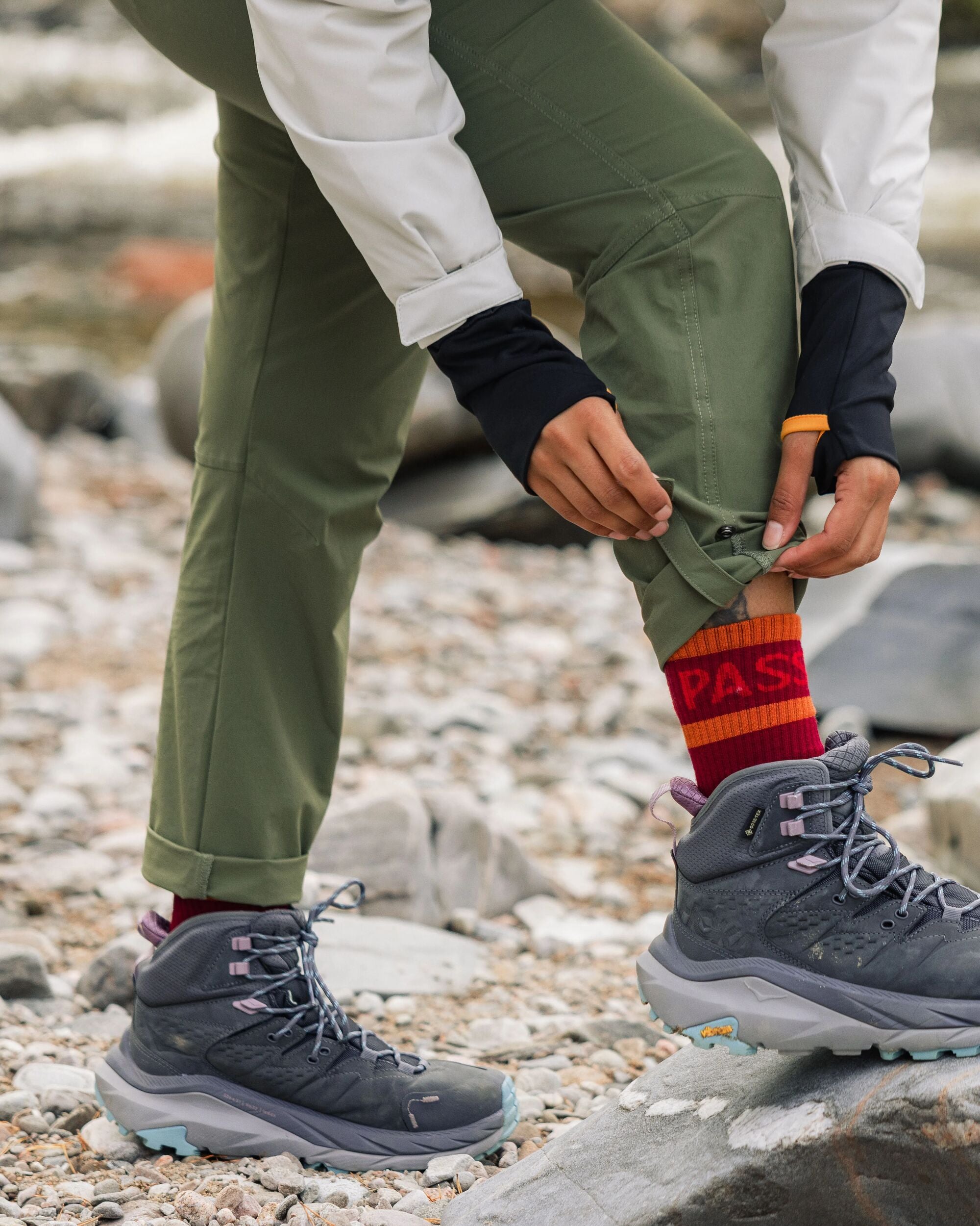 365 Trail Roll Up Trouser - Khaki - Lifestyle