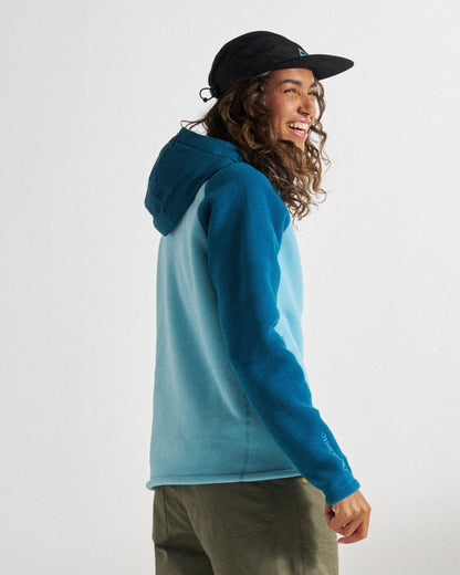 Sierrascape Women's Recycled Polartec® Fleece Hoodie - Retro Blue/Tidal Blue - Studio Model