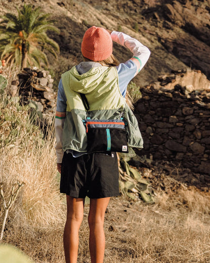 Waypoint Cross Body Bag - Black - Lifestyle - Female