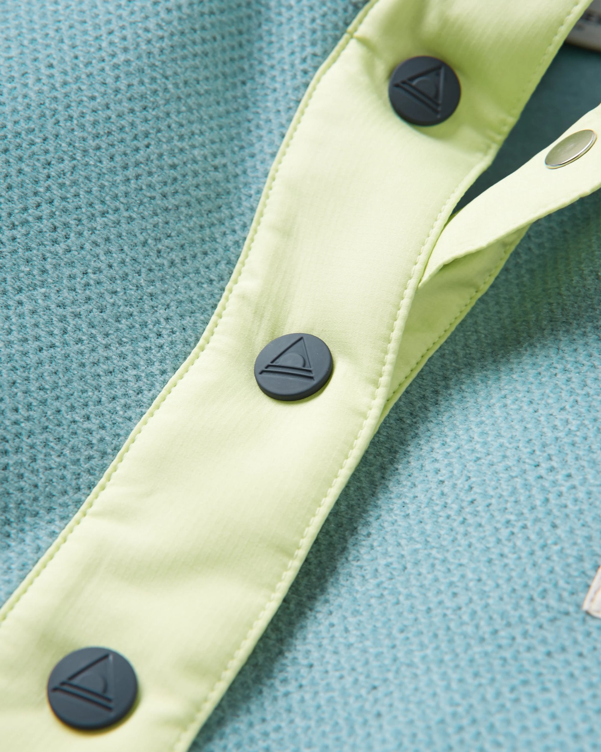 Snowdrop Recycled Polartec® Fleece - Arctic - Flatlay