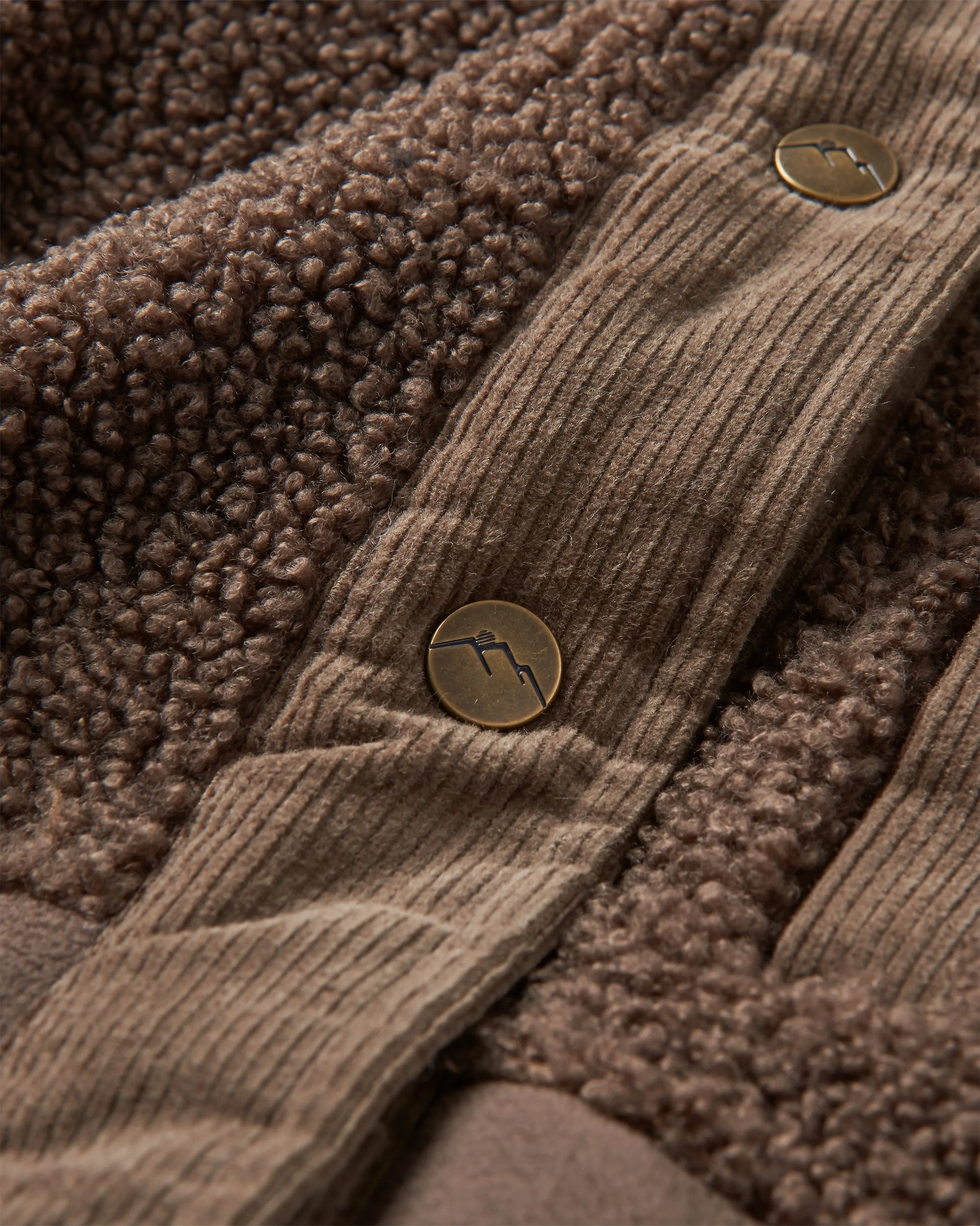 Nash Recycled Fleece - Coffee - Flatlay