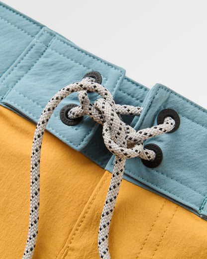 Cutback NetPlus® 17" Boardshort - Spruce Yellow/Toffee - Flatlay