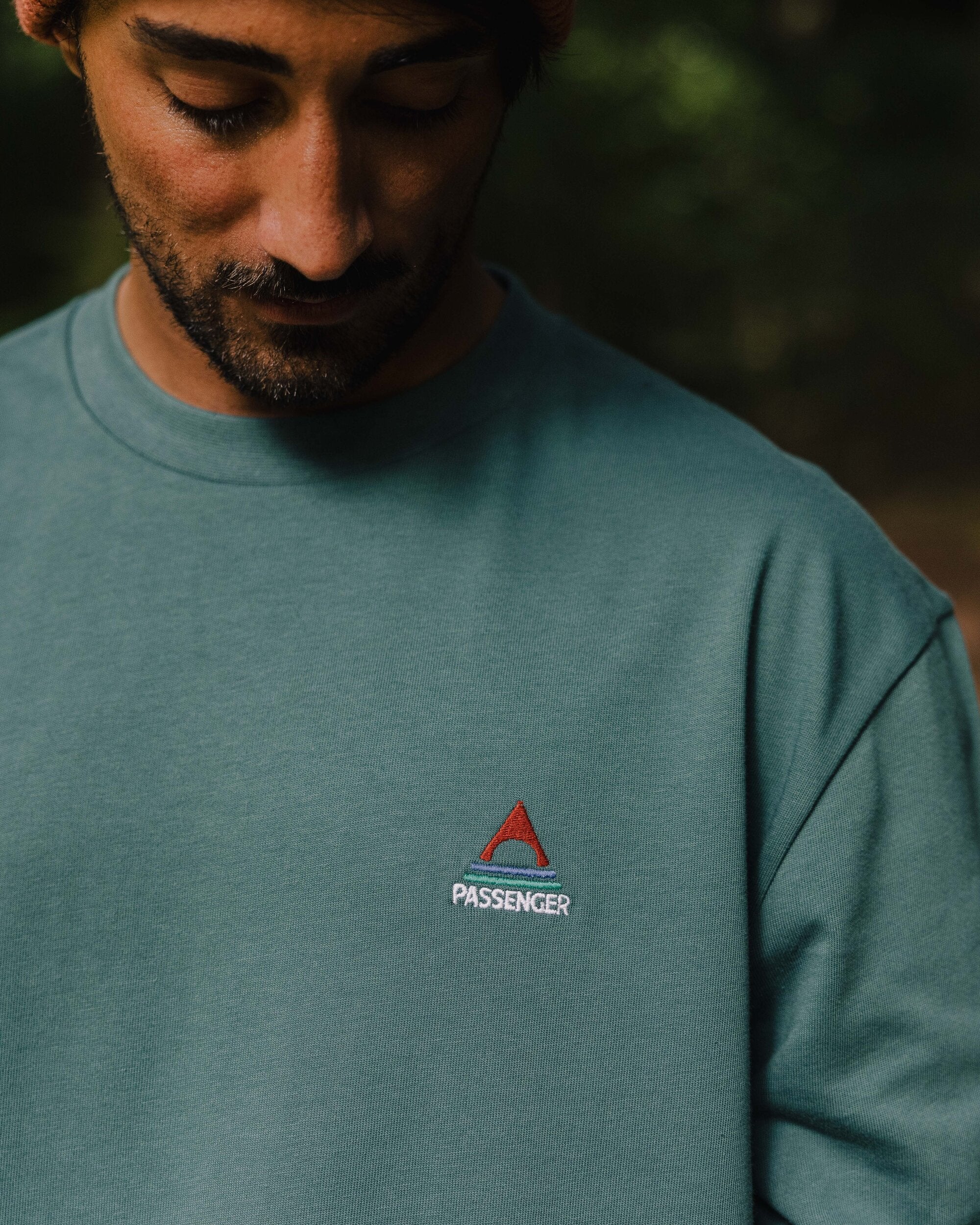 Vita Regenerative Cotton Relaxed Fit LS T-shirt - Deep Ocean - Lifestyle