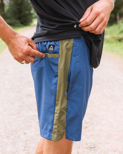 Swift Trail Short - Dark Denim - Lifestyle