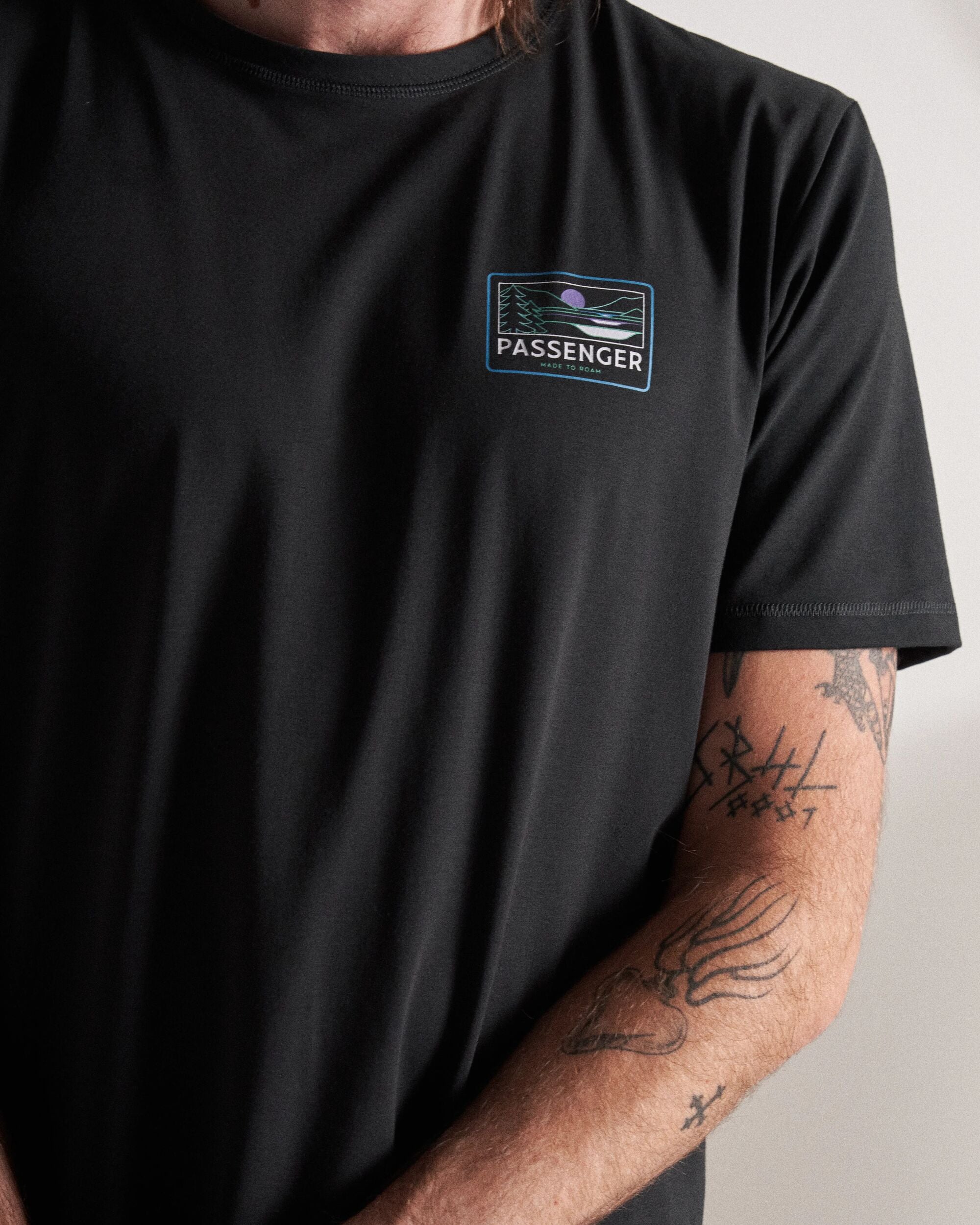 Roamer Men's Drirelease® Active T-Shirt - Black - Studio Model