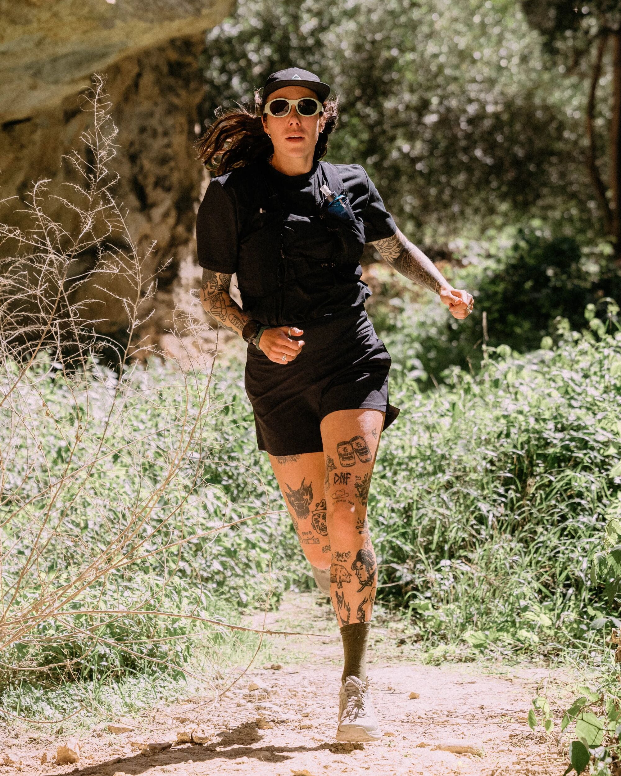 Roundtrip Trail Short - Black - Lifestyle