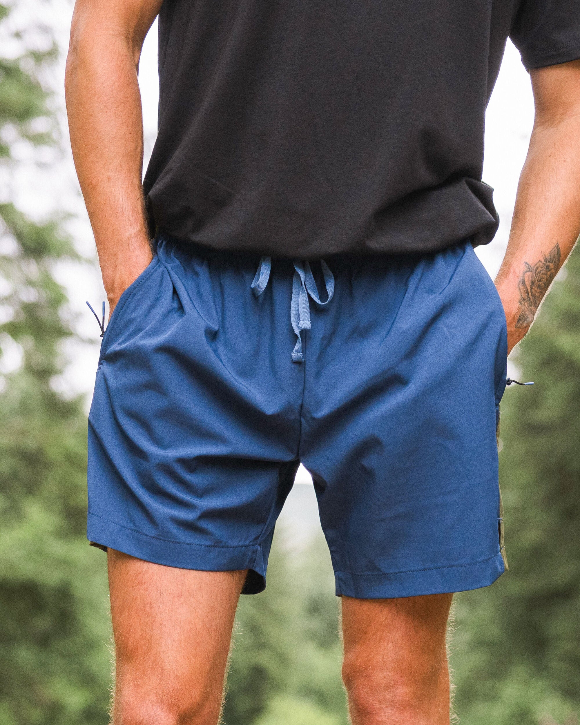 Swift Trail Short - Dark Denim - Lifestyle