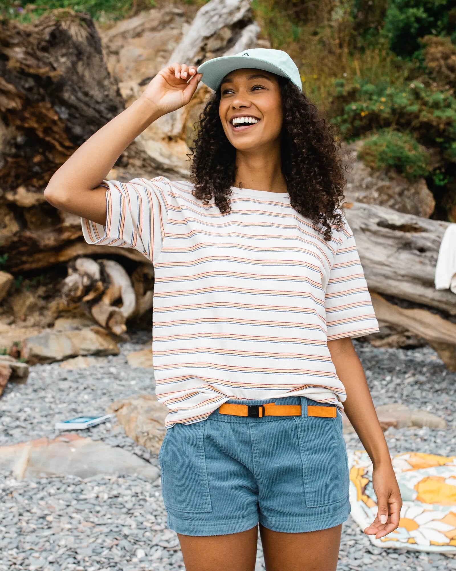 Retro Vibes Organic Cotton T-Shirt - Retro Stripe - Lifestyle