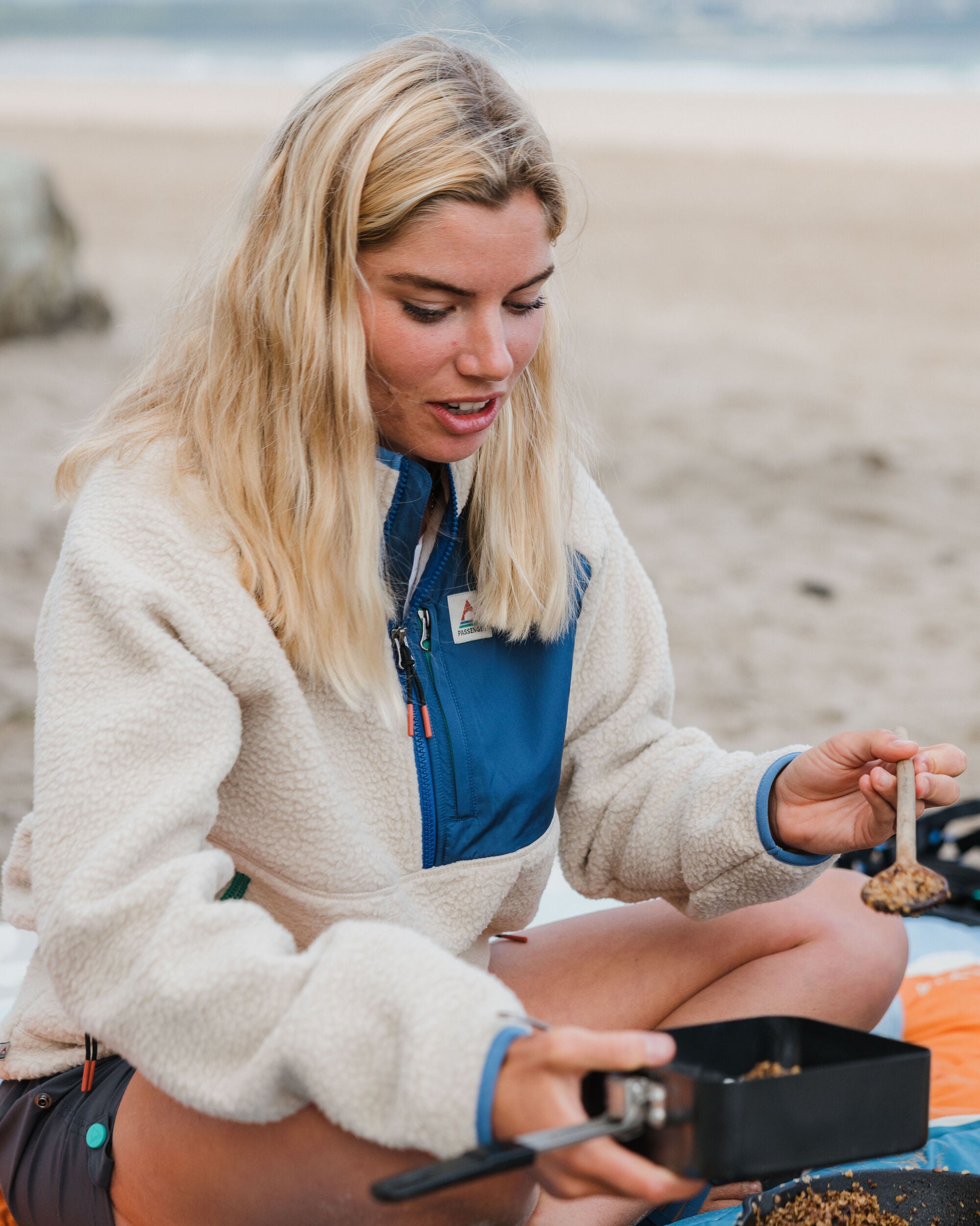 Home Sherpa Fleece - Oatmeal - Lifestyle