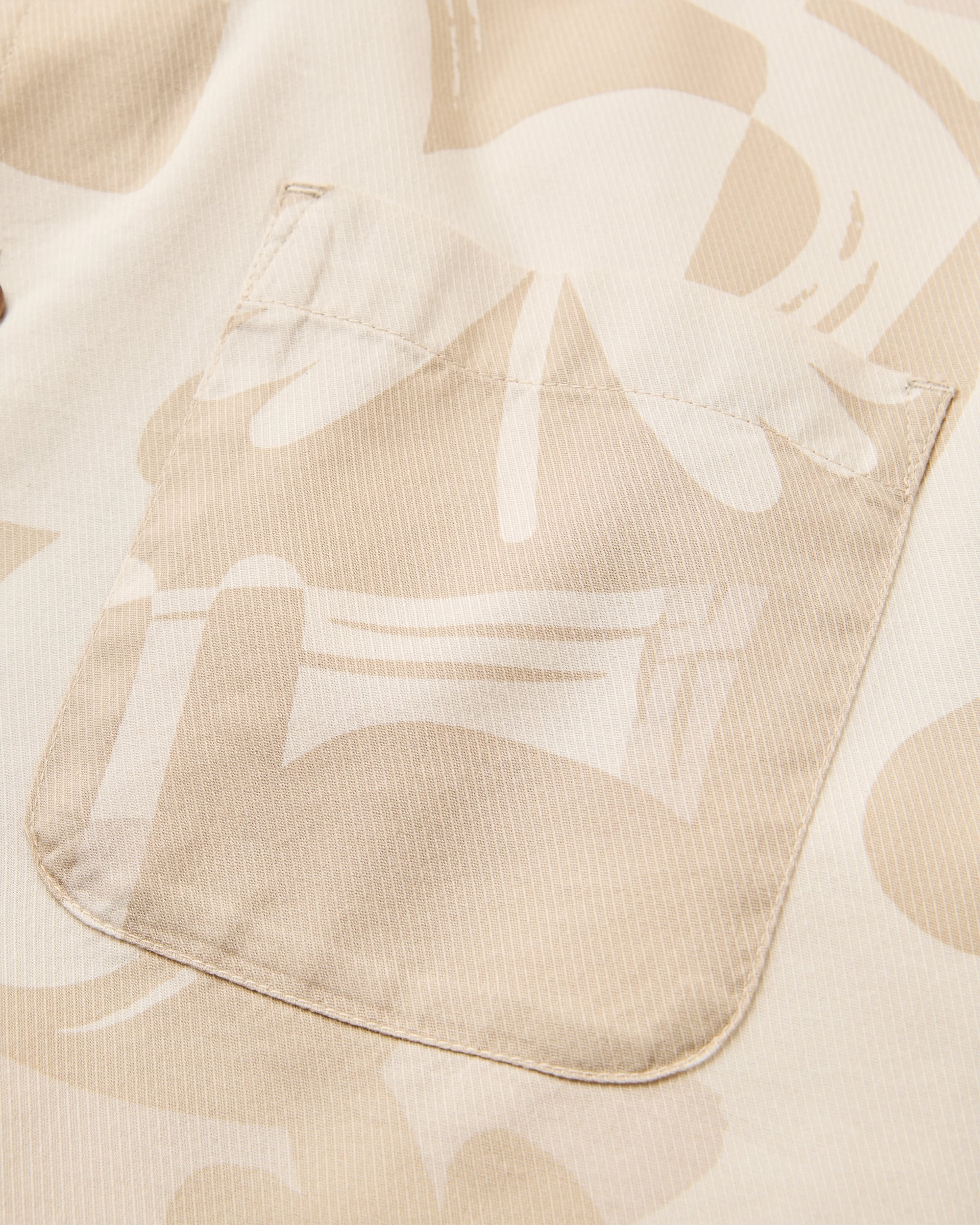 Cove Short Sleeve Shirt - Roam Further Birch - Flatlay