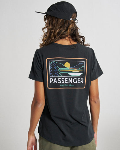 Roamer Women's Recycled Active T-Shirt - Black - Studio Model