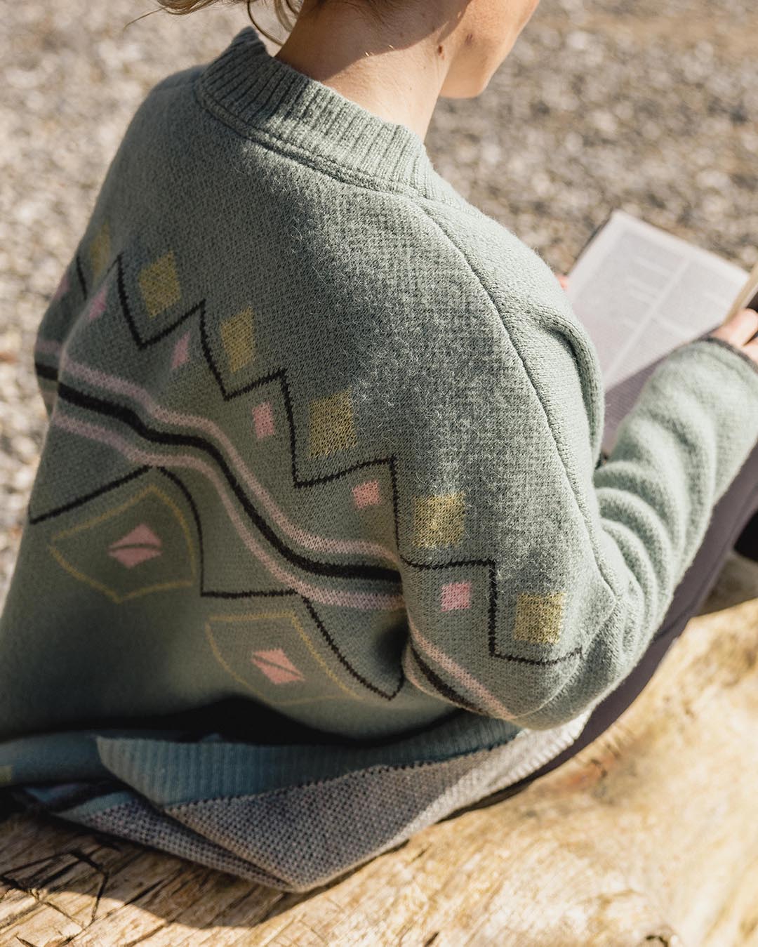 Leif Recycled Yarn Cardigan - Pistachio